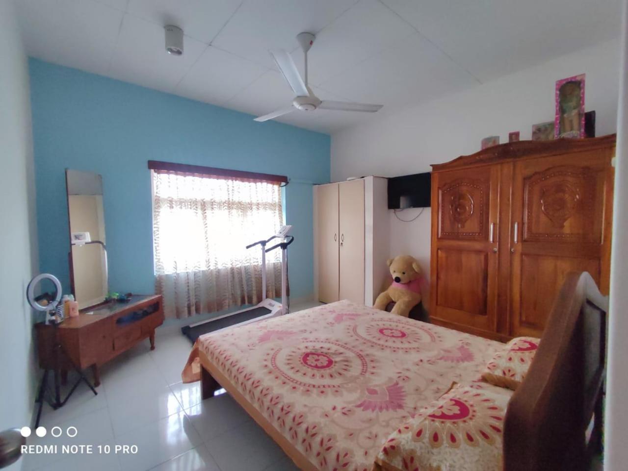 Fully Furnished House In Kotte Appartement Sri Jayewardenepura Kotte Buitenkant foto